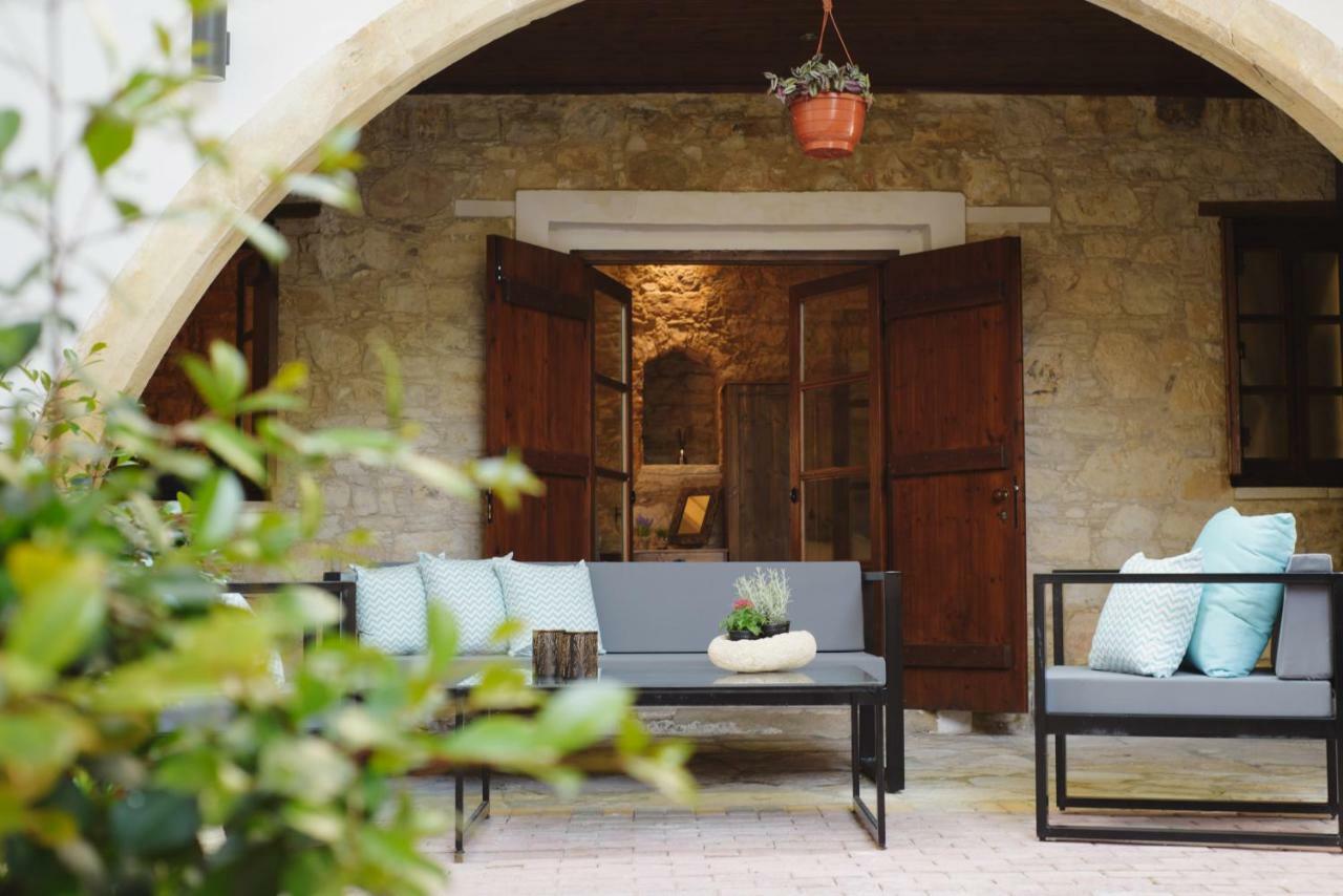 Serenity Boutique House Vouni ภายนอก รูปภาพ